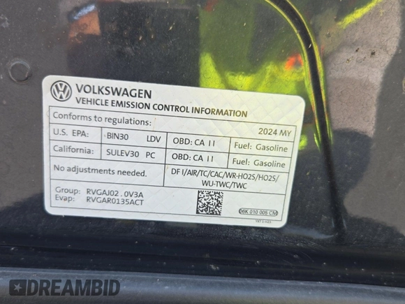 2024 Volkswagen Tiguan SE with VIN 3VV3B7AX8RM076346, listed as a IAAI auction lot 42734323 with 29,573 mi miles and . Bid and sale history available at DreamBid. Image 17.