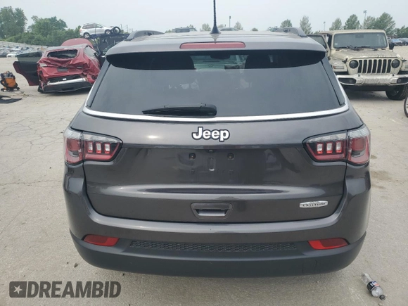 2019 Jeep Compass Latitude with VIN 3C4NJCBB8KT855148, listed as a Copart auction lot 60451975 with 60,033 mi miles and Salvage title. Bid and sale history available at DreamBid. Image 6.