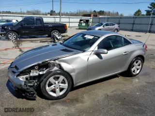 2006 Mercedes-Benz SLK-Class 3.0L with VIN WDBWK54F36F120802, listed as a Copart auction lot 49447415 with 133,291 mi miles and Salvage Title. Bid and sale history available at carsss.com. Image 1.
