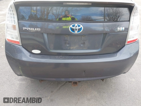 2010 Toyota Prius II with VIN JTDKN3DU4A1093058, listed as a IAAI auction lot 41579018 with 184,927 mi miles. Bid and sale history available at carsss.com. Image 13.