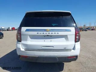 2024 Chevrolet Suburban LT with VIN 1GNSKCKD3RR270408, listed as a IAAI auction lot 41977094 with 31,832 mi miles. Bid and sale history available at carsss.com. Image 17.
