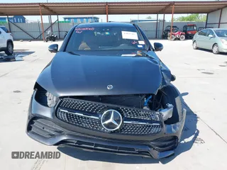 2022 Mercedes-Benz GLC with VIN W1N0J8EB8NG065353, listed as a IAAI auction lot 42033265 with 25,846 mi miles. Bid and sale history available at carsss.com. Image 13.