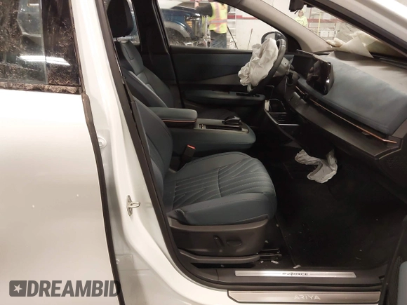 2024 Nissan ARIYA Platinum+ with VIN JN1DF0CD6RM740823, listed as a IAAI auction lot 41839043 with 868 mi miles and . Bid and sale history available at DreamBid. Image 5.