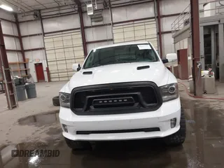 2017 Ram 1500 Night z VIN 1C6RR7MT8HS837693, wystawiony jako IAAI lot #42157251 z przebiegiem 71 829 mil mil oraz . Historia ofert i sprzedaży dostępna na DreamBid. Obrazek 13.