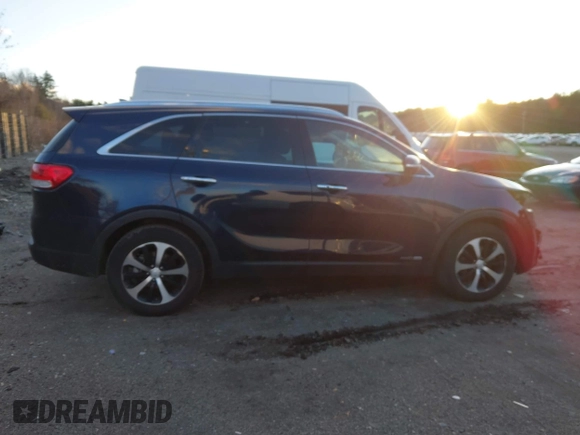 2016 Kia Sorento EX with VIN 5XYPHDA53GG183522, listed as a IAAI auction lot 41231974 with 96,360 mi miles. Bid and sale history available at carsss.com. Image 13.