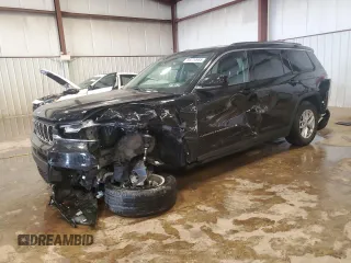 2023 Jeep Grand Cherokee Laredo z VIN 1C4RJKAGXP8729548, wystawiony jako Copart lot #56770985 z przebiegiem 29 636 mil mil oraz Szkoda całkowita • Salvage title. Historia ofert i sprzedaży dostępna na DreamBid. Obrazek 1.