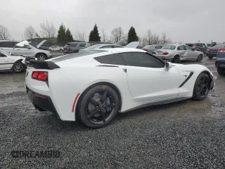 2015 Chevrolet Corvette 2LT with VIN 1G1YC2D78F5125250, listed as a Copart auction lot 46104575 with 39,704 mi miles and Salvage Title. Bid and sale history available at carsss.com. Image 3.
