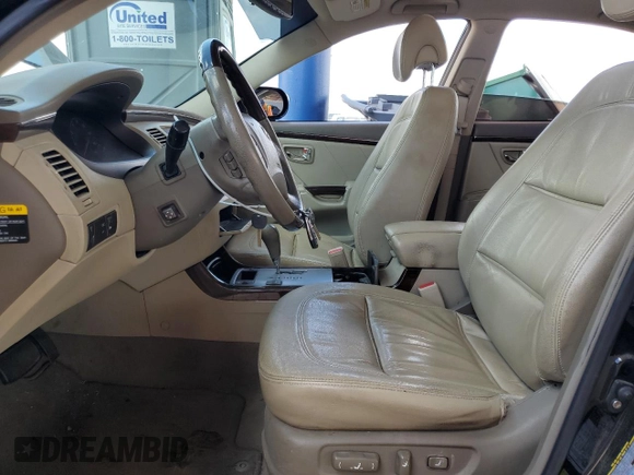 2009 Hyundai Azera Limited с VIN KMHFC46F49A388051, выставлен на аукционе Copart как лот 56252425 с пробегом 177 171 миль миль и Списание • Salvage title. История ставок и продаж доступна на DreamBid. Изображение 7.
