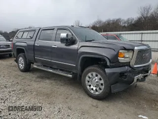 2015 GMC Sierra 2500HD available WiFi Denali with VIN 1GT120E89FF649153, listed as a Copart auction lot 43949515 with 189,518 mi miles and Salvage Title. Bid and sale history available at carsss.com. Image 4.