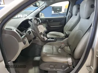 2014 GMC Acadia SLT z VIN 1GKKVRKD9EJ139984, wystawiony jako Copart lot #51496205 z przebiegiem 119 336 mil mil oraz Szkody całkowita. Historia ofert i sprzedaży dostępna na DreamBid. Obrazek 7.