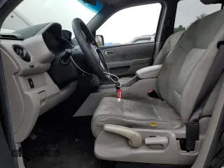 2013 Honda Pilot LX with VIN 5FNYF4H27DB037505, listed as a Copart auction lot 57568894 with 162,305 mi miles and Clean Title. Bid and sale history available at carsss.com. Image 7.
