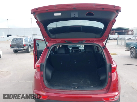 2019 Kia Sportage EX with VIN KNDPN3AC3K7612939, listed as a IAAI auction lot 42233897 with 79,677 mi miles and . Bid and sale history available at DreamBid. Image 18.