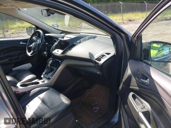 2013 Ford Escape SEL with VIN 1FMCU0H9XDUA14051, listed as a IAAI auction lot 42171703 with 193,988 mi miles. Bid and sale history available at carsss.com. Image 5.