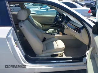 2009 BMW 3 Series 335i with VIN WBAWB73509P044831, listed as a IAAI auction lot 42838917 with 154,378 mi miles and . Bid and sale history available at DreamBid. Image 5.