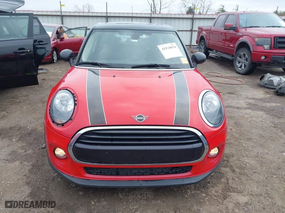 2019 MINI Hardtop 4 Door Cooper with VIN WMWXU1C58K2J02294, listed as a IAAI auction lot 41910654 with 97,887 mi miles. Bid and sale history available at carsss.com. Image 13.