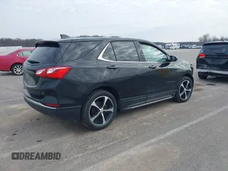 2020 Chevrolet Equinox LT with VIN 2GNAXKEV8L6105369, listed as a IAAI auction lot 41650666 with 114,052 mi miles. Bid and sale history available at carsss.com. Image 4.