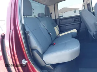 2017 Ram 1500 Express z VIN 1C6RR7KT0HS534278, wystawiony jako IAAI lot #42086941 z przebiegiem 132 986 mil mil oraz . Historia ofert i sprzedaży dostępna na DreamBid. Obrazek 8.
