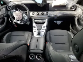 2021 Mercedes-Benz AMG GT 43 z VIN W1K7X5KB8MA041732, wystawiony jako Copart lot #88310175 z przebiegiem Nie podano mil oraz Szkoda całkowita • Salvage title. Historia ofert i sprzedaży dostępna na DreamBid. Obrazek 8.