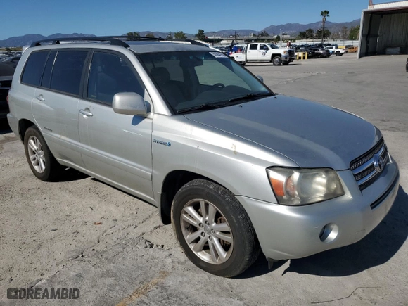 2007 Toyota Highlander Hybrid w/3rd Row with VIN JTEEW21A370035936, listed as a Copart auction lot 50584555 with 155,184 mi miles and Salvage Title. Bid and sale history available at carsss.com. Image 4.