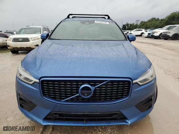 2018 Volvo XC60 R-Design with VIN YV4A22RM2J1011736, listed as a Copart auction lot 61342734 with 100,790 mi miles and Non Repairable. Bid and sale history available at carsss.com. Image 5.