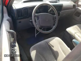 1995 Dodge Caravan z VIN 2B4GH45R0SR316476, wystawiony jako Copart lot #54975595 z przebiegiem 282 544 mil mil oraz Tytuł czysty. Historia ofert i sprzedaży dostępna na DreamBid. Obrazek 9.