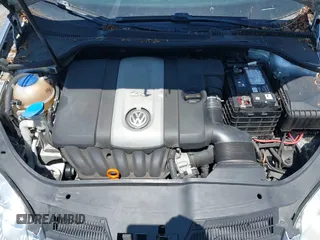 2009 Volkswagen Jetta SE with VIN 3VWRZ71KX9M039028, listed as a IAAI auction lot 42571072 with 112,389 mi miles and . Bid and sale history available at DreamBid. Image 10.