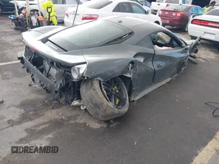 2018 Ferrari 488 z VIN ZFF79ALA9J0229410, wystawiony jako IAAI lot #41511074 z przebiegiem Nie podano mil oraz . Historia ofert i sprzedaży dostępna na DreamBid. Obrazek 4.