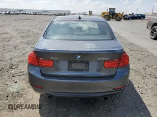 2015 BMW 3 Series 335i xDrive с VIN WBA3B9G53FNR93869, выставлен на аукционе Copart как лот 62071505 с пробегом 60 225 миль миль и Списание • Salvage title. История ставок и продаж доступна на DreamBid. Изображение 6.