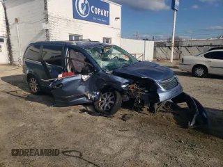 2011 Chrysler Town & Country Touring-L with VIN 2A4RR8DG7BR759220, listed as a Copart auction lot 88317575 with 0 mi miles and Salvage Title. Bid and sale history available at carsss.com. Image 4.