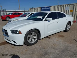 2013 Dodge Charger SE with VIN 2C3CDXBG4DH638116, listed as a IAAI auction lot 41948256 with 189,189 mi miles. Bid and sale history available at carsss.com. Image 2.