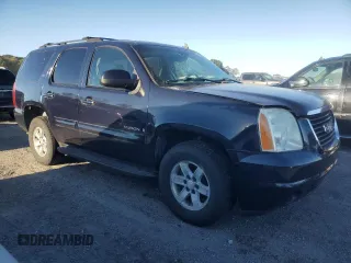 2007 GMC Yukon SLT with VIN 1GKFK13077J126628, listed as a Copart auction lot 75358444 with 196,868 mi miles and Clean Title. Bid and sale history available at carsss.com. Image 4.