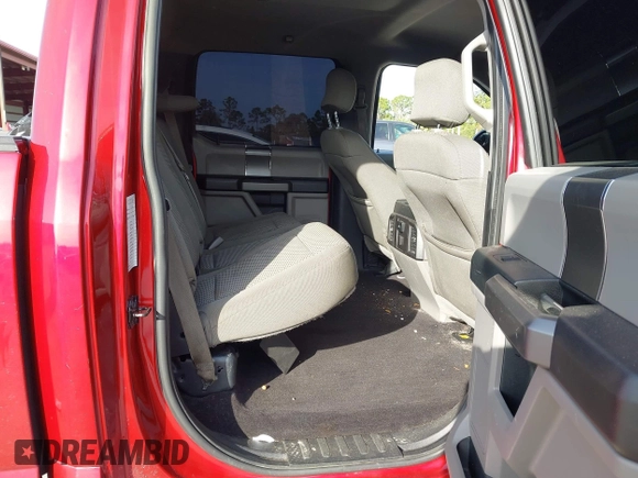 2015 Ford F-150 XLT with VIN 1FTEW1C87FKD70547, listed as a IAAI auction lot 41451841 with 151,596 mi miles and . Bid and sale history available at carsss.com. Image 8.