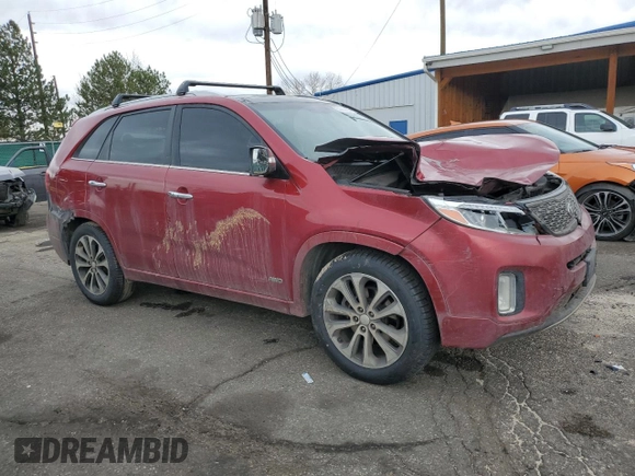 2015 Kia Sorento SX z VIN 5XYKWDA7XFG562906, wystawiony jako Copart lot #50903665 z przebiegiem 212 306 mil mil oraz Szkoda całkowita • Salvage title. Historia ofert i sprzedaży dostępna na DreamBid. Obrazek 4.