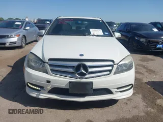 2011 Mercedes-Benz C 300 Sport с VIN WDDGF5EB2BA523947, выставлен на аукционе IAAI как лот 42012039 с пробегом 230 948 миль миль и . История ставок и продаж доступна на DreamBid. Изображение 12.