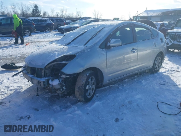 2004 Toyota Prius with VIN JTDKB20U440091037, listed as a IAAI auction lot 41589007 with 277,808 mi miles. Bid and sale history available at carsss.com. Image 17.