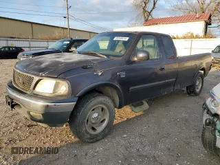 2000 Ford F-150 XL with VIN 1FTRX18L9YNB55880, listed as a Copart auction lot 85359514 with 0 mi miles and Clean Title. Bid and sale history available at carsss.com. Image 1.