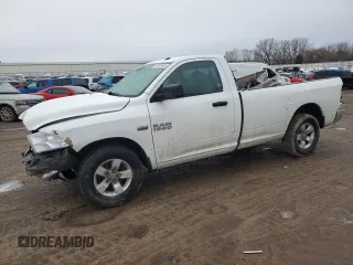 2016 Ram 1500 Tradesman z VIN 3C6JR6DT3GG157438, wystawiony jako Copart lot #46108405 z przebiegiem 141 059 mil mil oraz Czysty tytuł • Clean title. Historia ofert i sprzedaży dostępna na DreamBid. Obrazek 1.
