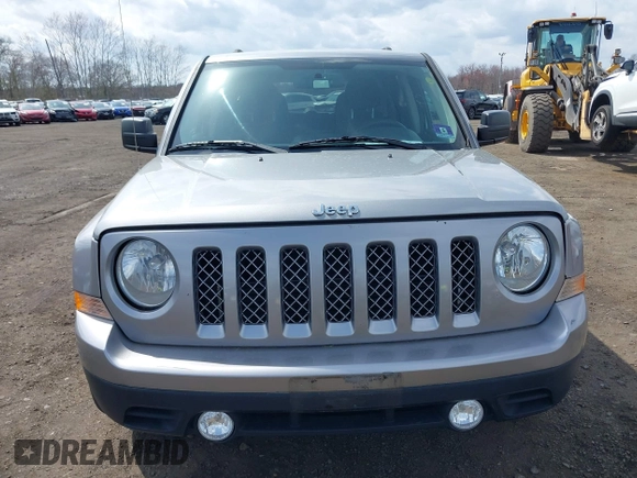 2016 Jeep Patriot Sport z VIN 1C4NJPBA4GD699525, wystawiony jako IAAI lot #41892313 z przebiegiem 57 309 mil mil oraz . Historia ofert i sprzedaży dostępna na DreamBid. Obrazek 12.