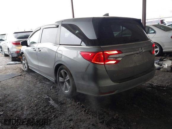 2020 Honda Odyssey EX with VIN 5FNRL6H52LB072616, listed as a IAAI auction lot 41475787 with 184,566 mi miles and . Bid and sale history available at DreamBid. Image 3.