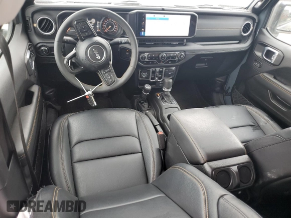 2024 Jeep Gladiator Sport S с VIN 1C6HJTAG1RL131910, выставлен на аукционе Copart как лот 51380125 с пробегом 23 060 миль миль и Списание • Salvage title. История ставок и продаж доступна на DreamBid. Изображение 8.