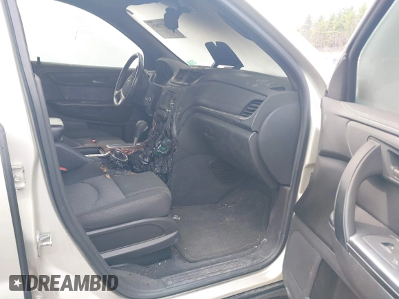 2014 Chevrolet Traverse LT with VIN 1GNKRGKD3EJ333194, listed as a IAAI auction lot 41872819 with 1 mi miles. Bid and sale history available at carsss.com. Image 5.