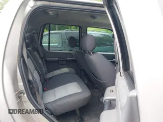 2005 Ford Explorer Sport Trac XLS with VIN 1FMZU67K65UB52575, listed as a IAAI auction lot 42516281 with 129,742 mi miles and . Bid and sale history available at DreamBid. Image 8.
