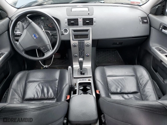 2008 Volvo V50 2.5T R-Design with VIN YV1MJ672682390833, listed as a Copart auction lot 72750754 with 105,330 mi miles and Salvage Title. Bid and sale history available at carsss.com. Image 8.