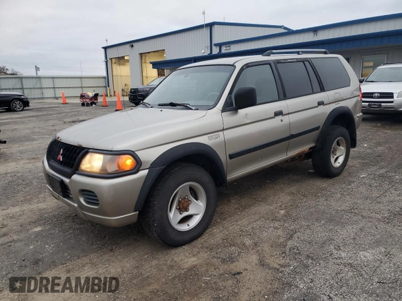 2001 Mitsubishi Montero ES z VIN JA4MT21H41P050234, wystawiony jako Copart lot #79230664 z przebiegiem 161 207 mil mil oraz Czysty tytuł • Clean title. Historia ofert i sprzedaży dostępna na DreamBid. Obrazek 1.