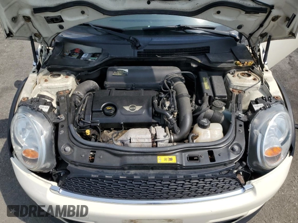 2012 MINI Convertible S с VIN WMWZP3C57CT249682, выставлен на аукционе Copart как лот 60535295 с пробегом 135 298 миль миль и Чистый • Clean title. История ставок и продаж доступна на DreamBid. Изображение 11.