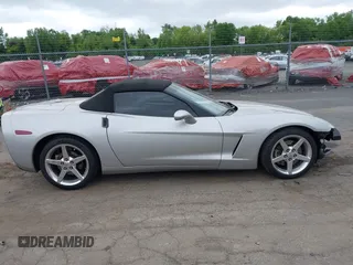 2005 Chevrolet Corvette with VIN 1G1YY34UX55125083, listed as a IAAI auction lot 42276103 with 29,167 mi miles and . Bid and sale history available at DreamBid. Image 14.