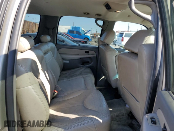 2000 GMC Yukon XL SLT with VIN 3GKFK16T3YG132578, listed as a Copart auction lot 43874005 with 178,895 mi miles and Salvage Title. Bid and sale history available at carsss.com. Image 11.