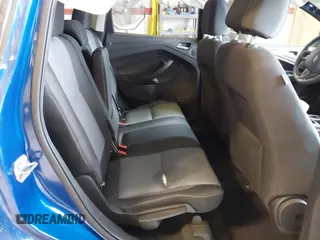 2017 Ford Escape SE z VIN 1FMCU9GD2HUB99955, wystawiony jako IAAI lot #41572200 z przebiegiem 63 023 mil mil oraz . Historia ofert i sprzedaży dostępna na DreamBid. Obrazek 8.