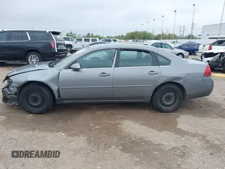 2007 Chevrolet Impala LS z VIN 2G1WB58KX79118024, wystawiony jako IAAI lot #41882495 z przebiegiem 284 343 mil mil oraz . Historia ofert i sprzedaży dostępna na DreamBid. Obrazek 15.