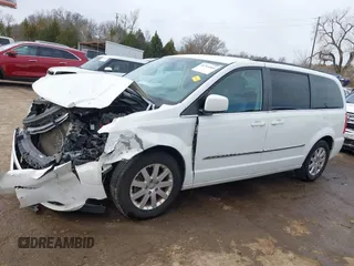 2013 Chrysler Town & Country Touring with VIN 2C4RC1BG3DR675173, listed as a IAAI auction lot 41744564 with 127,405 mi miles. Bid and sale history available at carsss.com. Image 14.